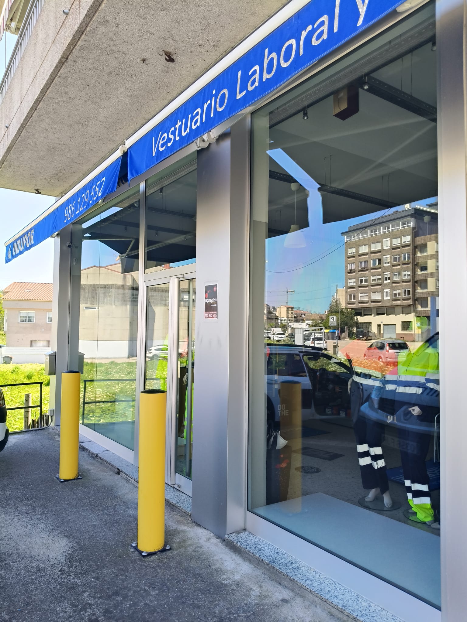 Láminas de control solar para escaparates