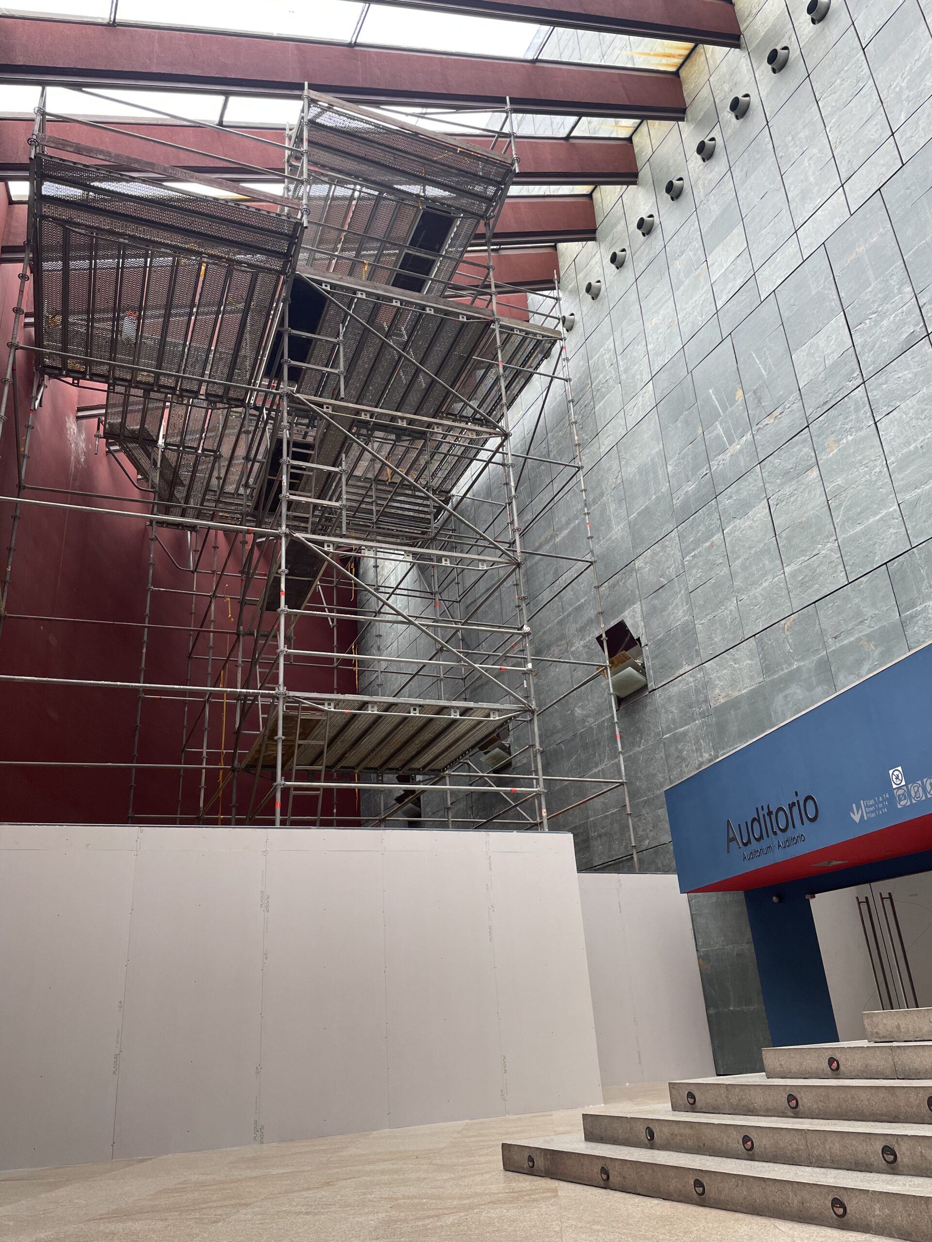 Instalación de láminas de seguridad
